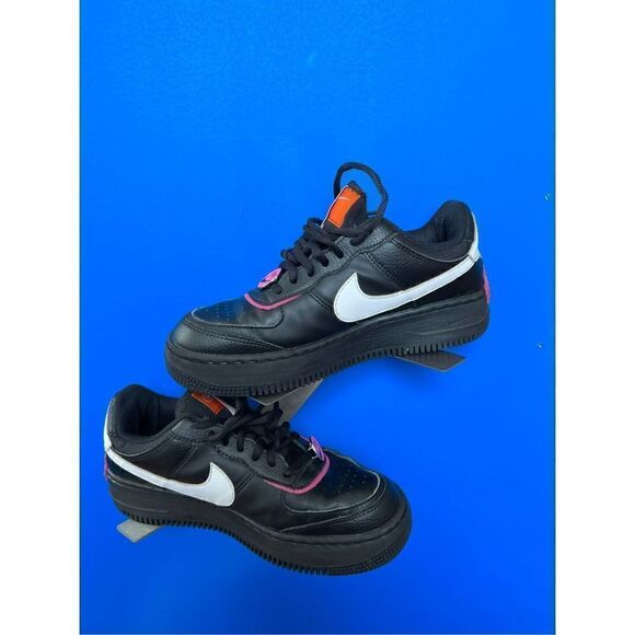 NIKE Women's Cosmic Fuchsia AF1 Shadow Air Force One Low Black Pink Sweet Sz 8 - Picture 4 of 7